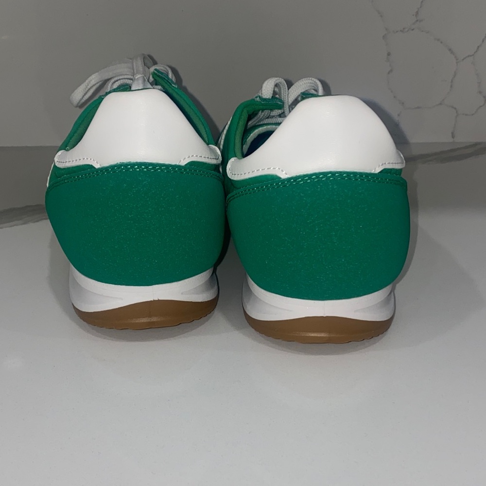Madden Girl Vibrant Green and‎ White Sneakers - NWOT - Picture 5 of 6